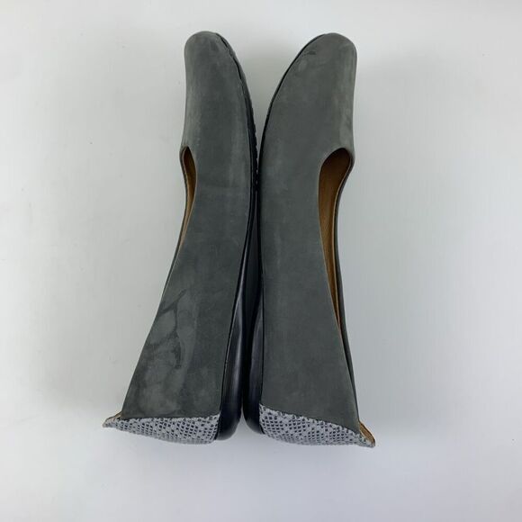 The Root Collective Gaby Flat Gray Nubuck Leather Slip On Comfort Ballet Women 9 - Picture 11 of 13